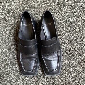 Vagabond Women’s Black Loafers